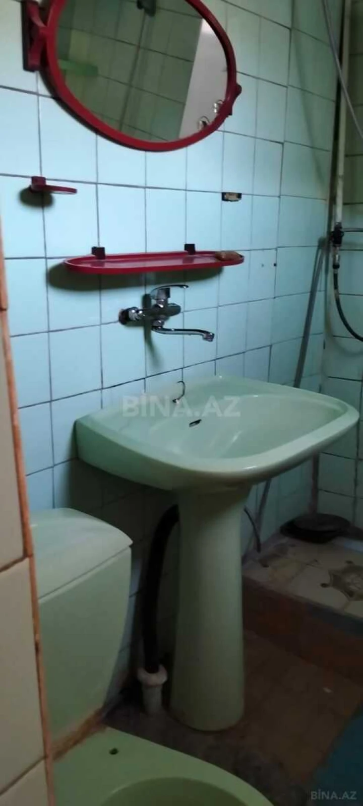 Kirayə verilir 2 otaqlı mənzil 42 m²