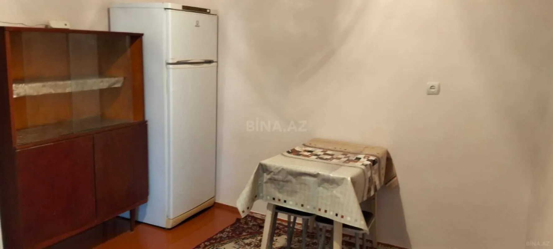 Kirayə verilir 2 otaqlı mənzil 42 m²