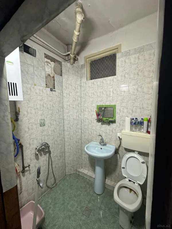 Satılır 2 otaqlı mənzil 67 m²