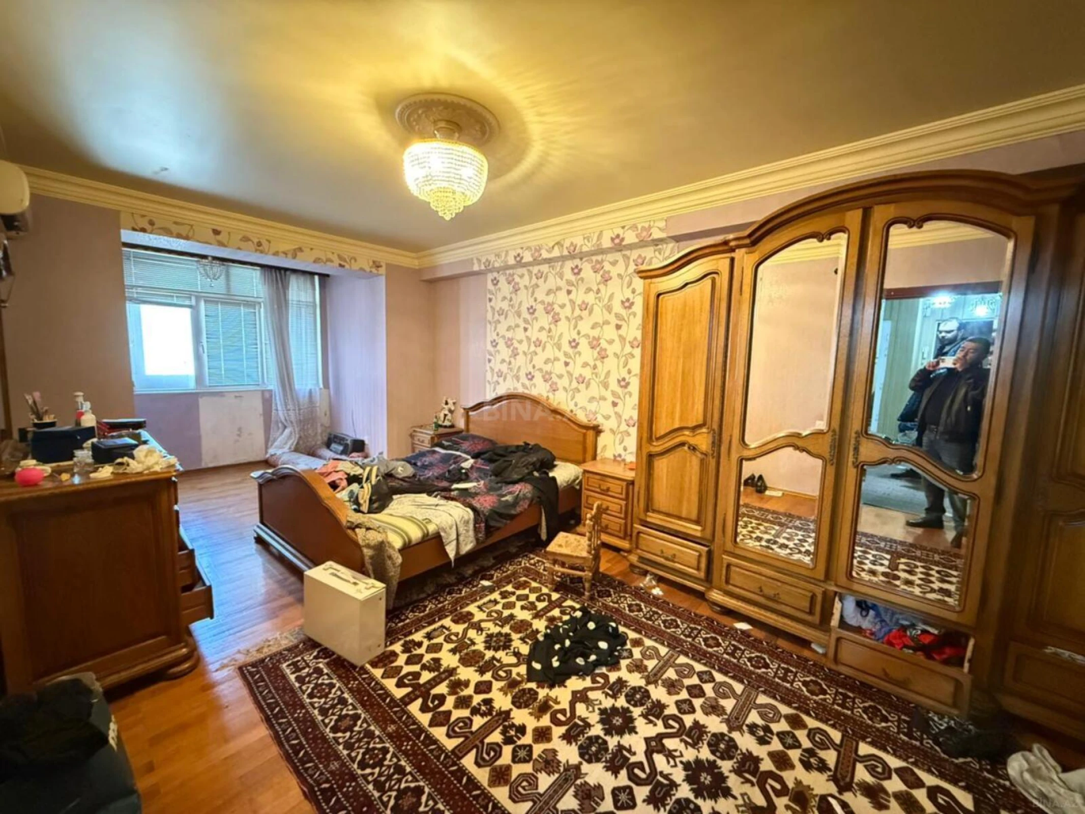 Satılır 3 otaqlı mənzil 110 m²
