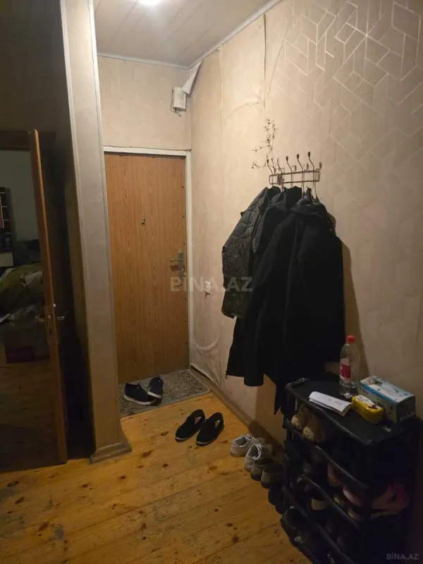 Satılır 4 otaqlı mənzil 100 m²