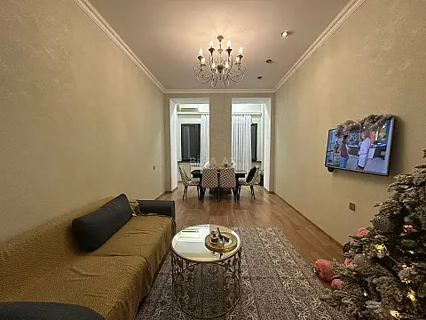 Satılır 3 otaqlı mənzil 80 m²