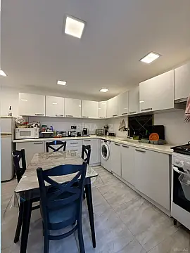 Kirayə verilir obyekt 70 m²