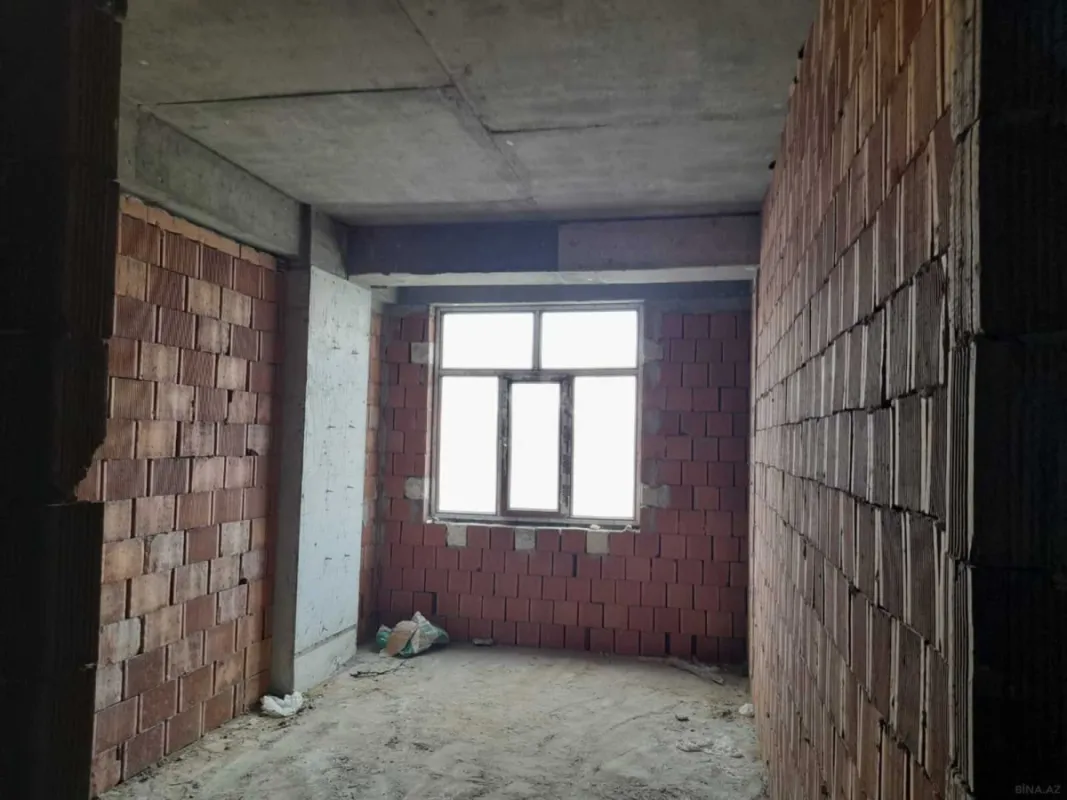 Satılır 1 otaqlı mənzil 56 m²
