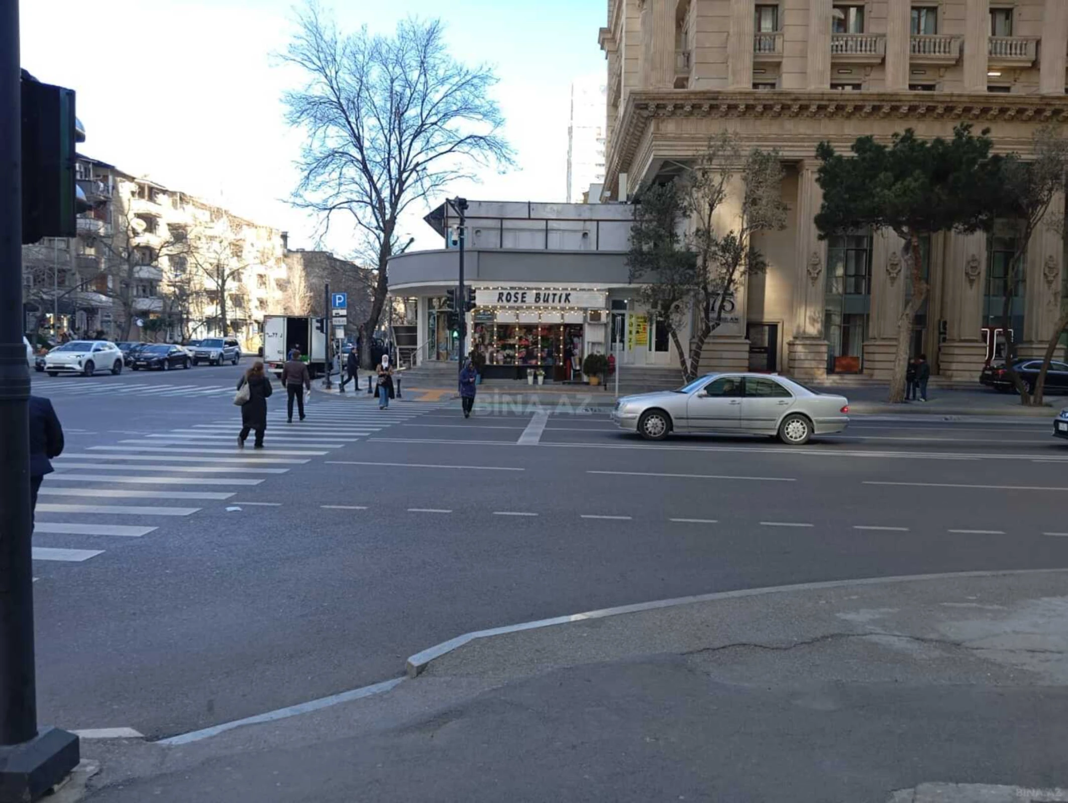 Satılır obyekt 15 m²