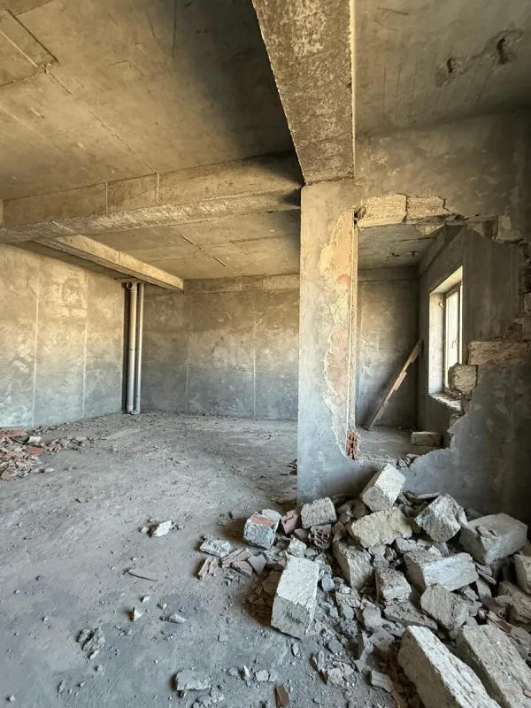 Satılır 3 otaqlı mənzil 115 m²