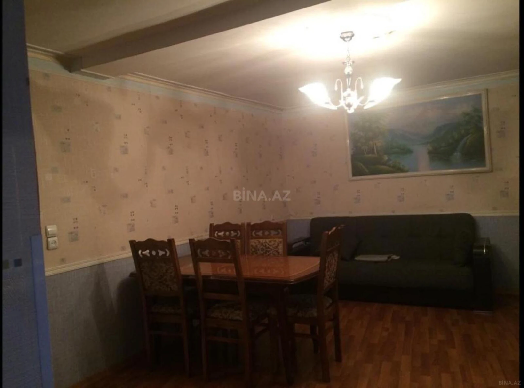 Kirayə verilir 6 otaqlı həyət evi 200 m²