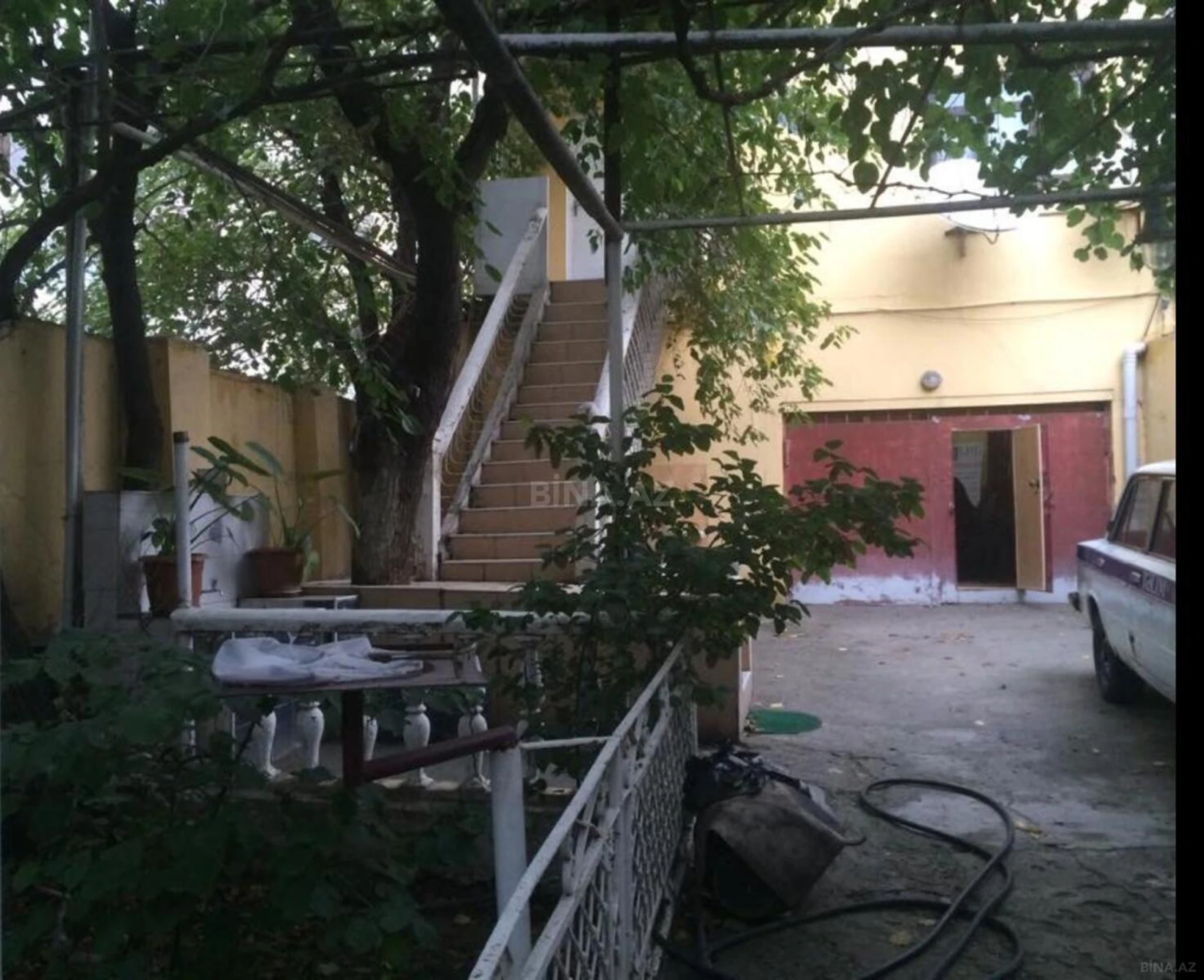 Kirayə verilir 6 otaqlı həyət evi 200 m²