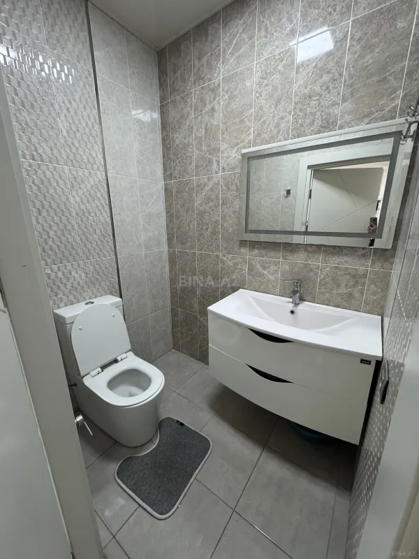 Kirayə verilir 2 otaqlı mənzil 96 m²