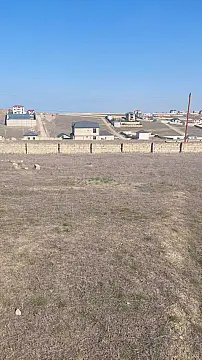 Satılır torpaq sahəsi 800 m²