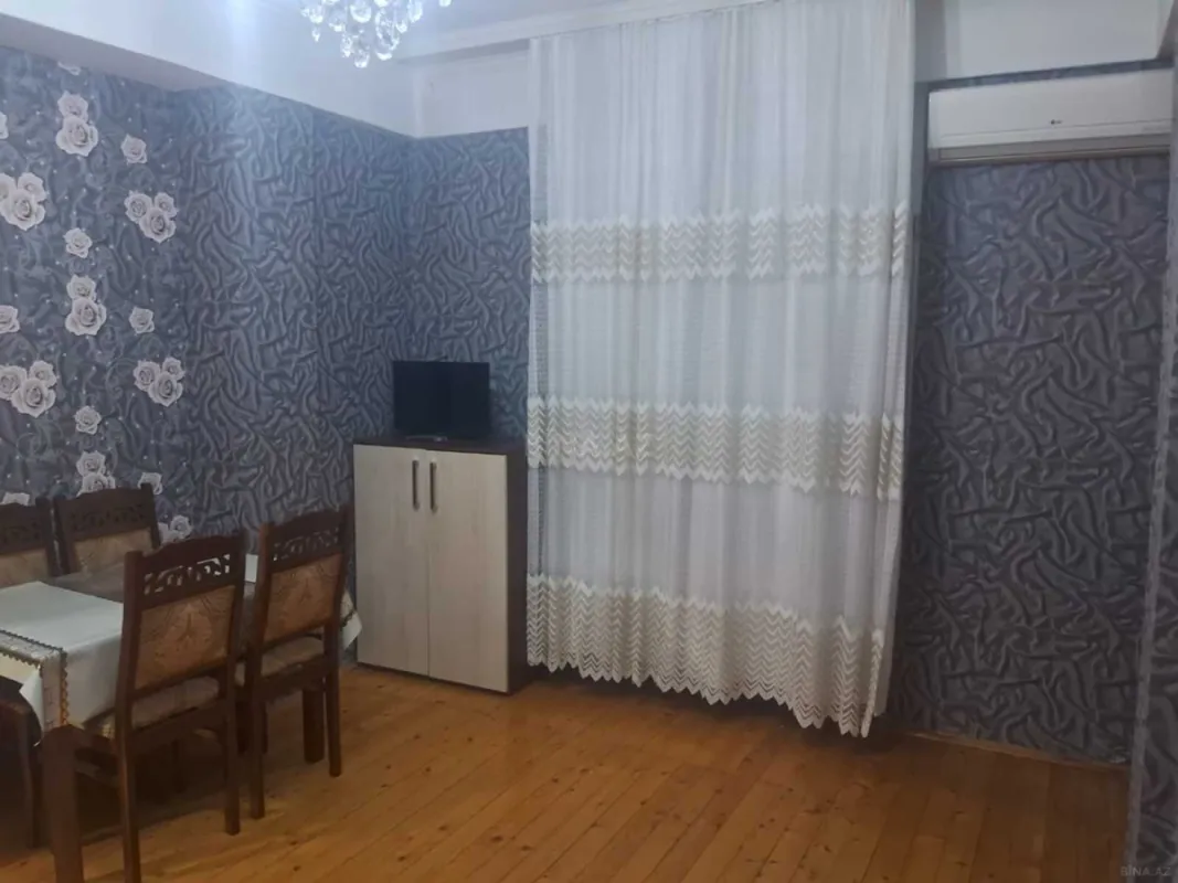 Kirayə verilir 2 otaqlı mənzil 42 m²
