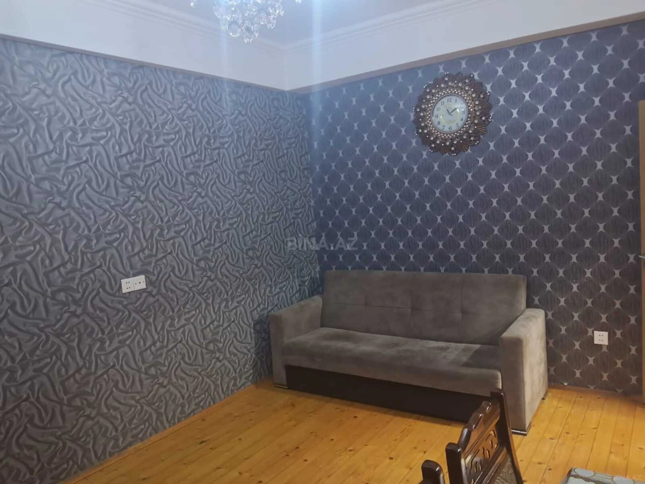 Kirayə verilir 2 otaqlı mənzil 42 m²