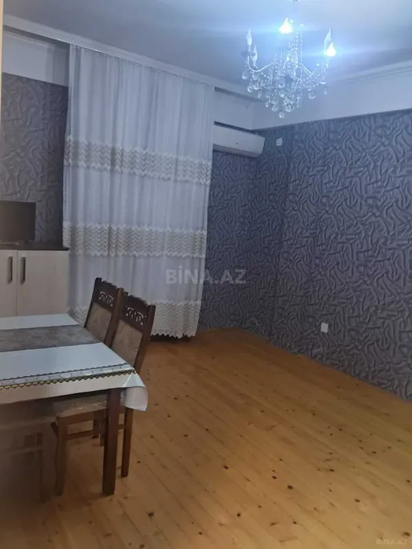 Kirayə verilir 2 otaqlı mənzil 42 m²
