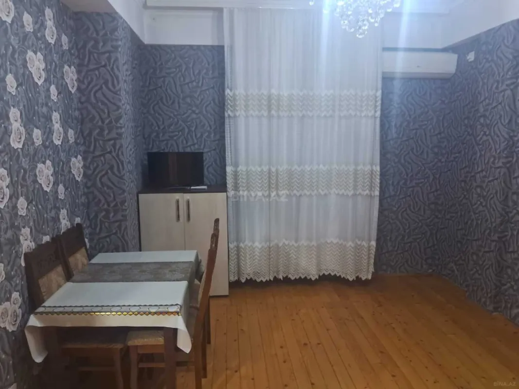 Kirayə verilir 2 otaqlı mənzil 42 m²