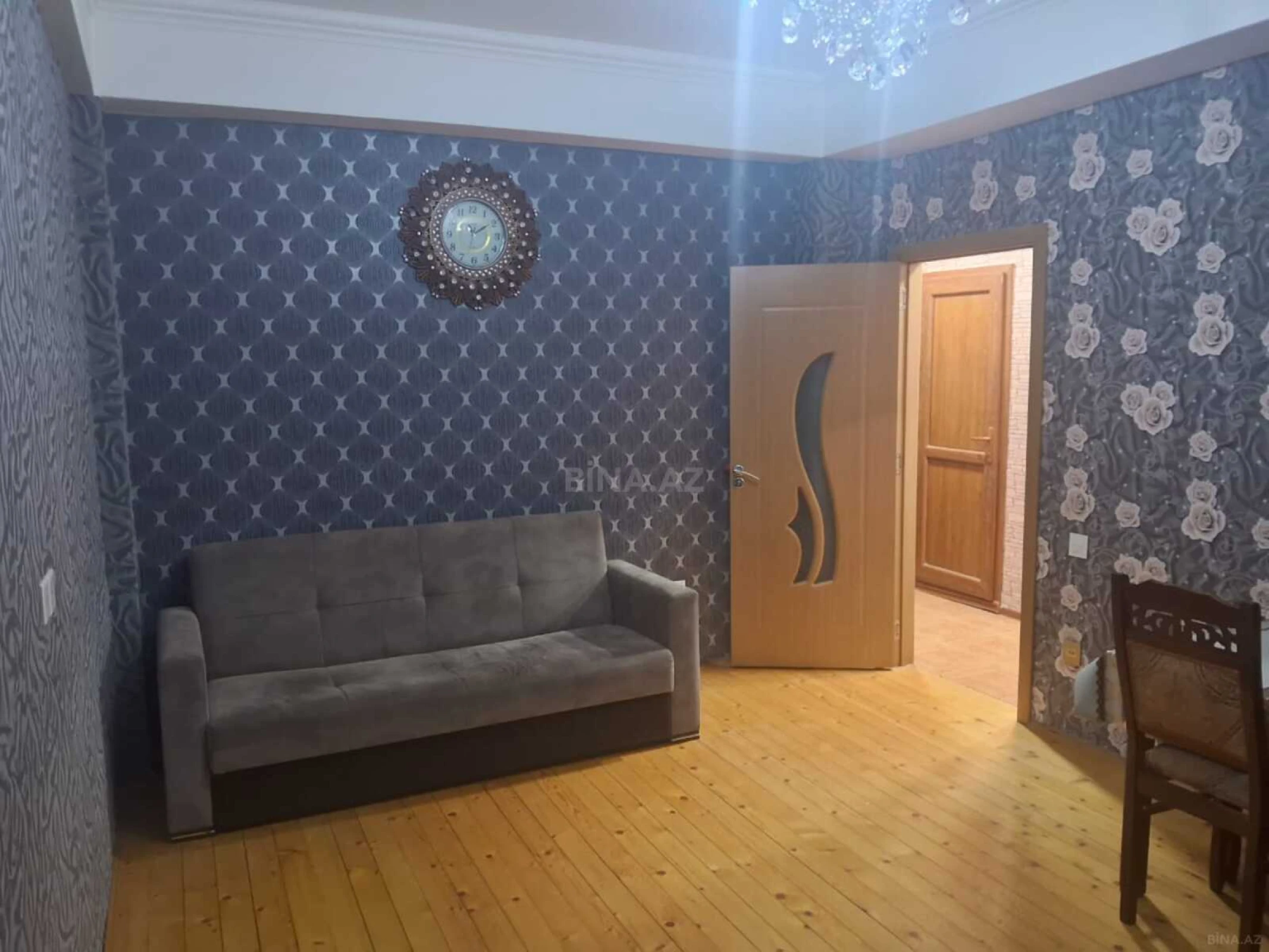 Kirayə verilir 2 otaqlı mənzil 42 m²