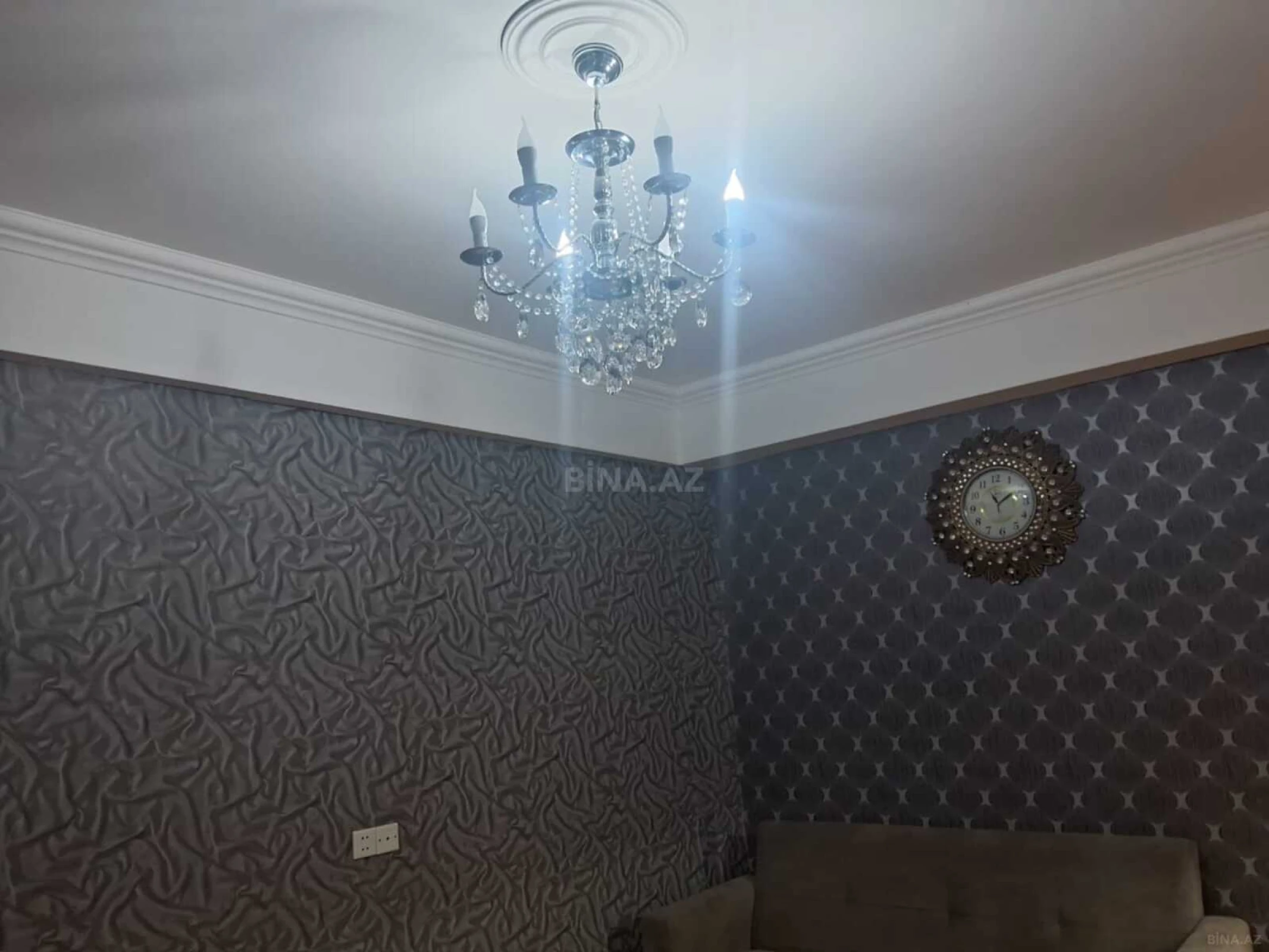 Kirayə verilir 2 otaqlı mənzil 42 m²
