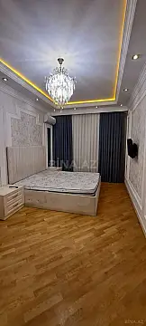 Kirayə verilir 2 otaqlı mənzil 75 m²