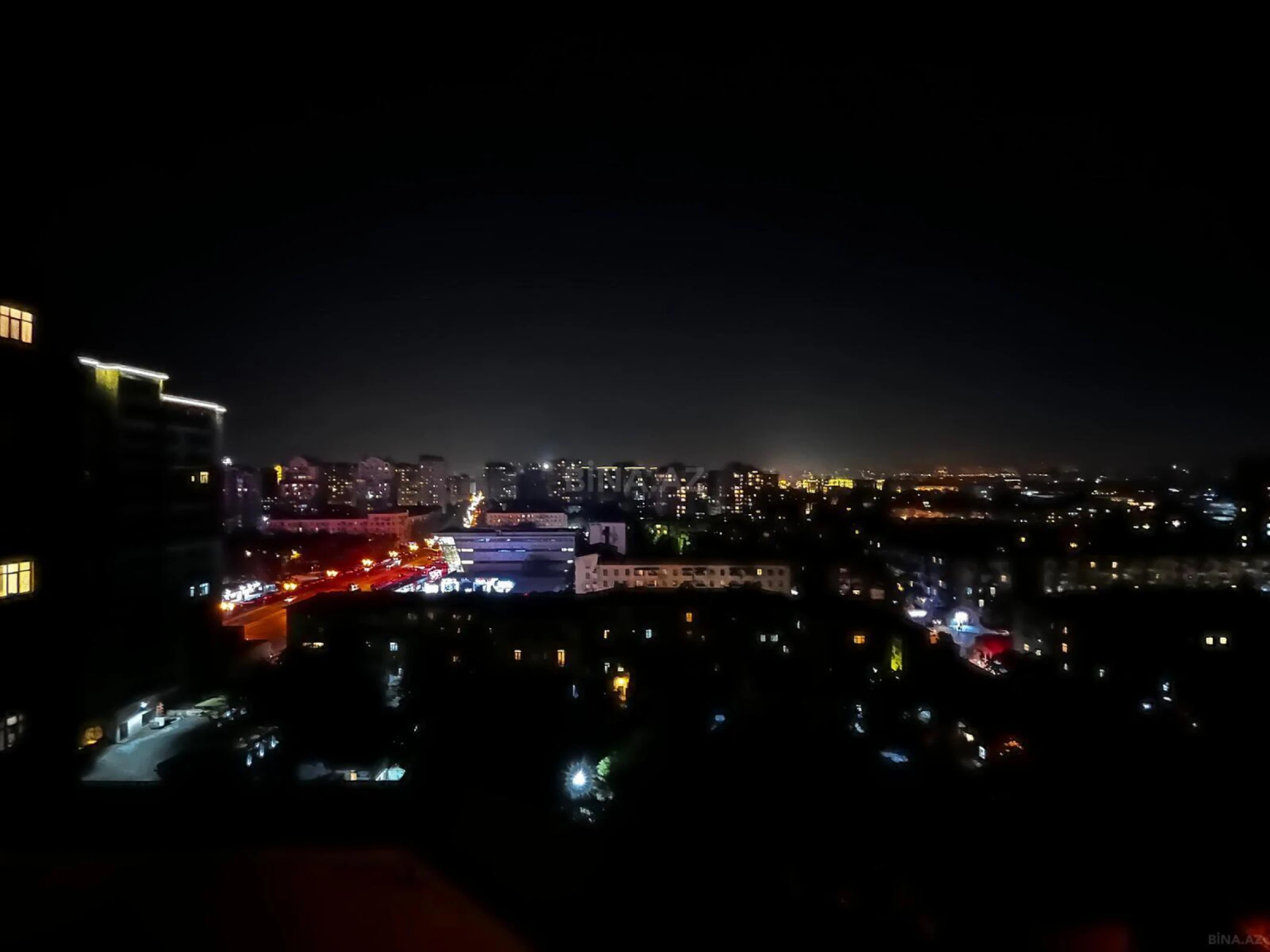 Kirayə verilir 2 otaqlı mənzil 80 m²