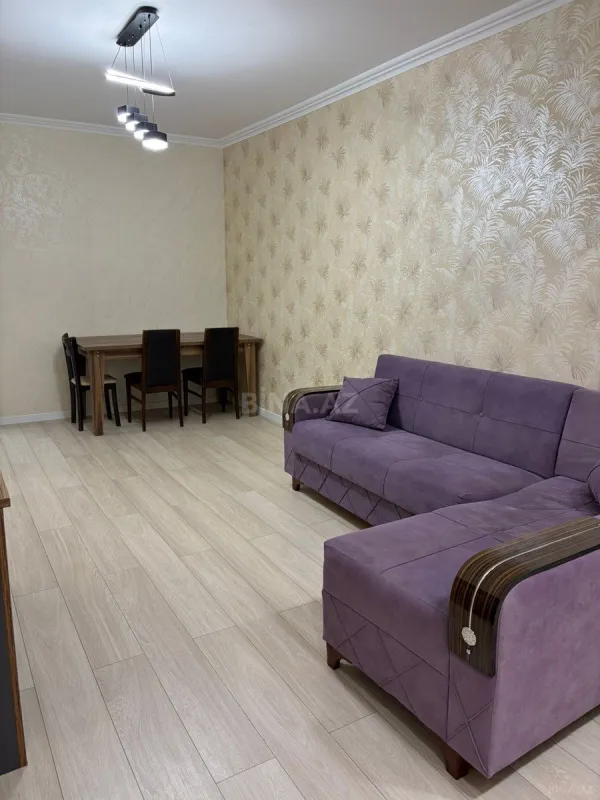 Kirayə verilir 3 otaqlı mənzil 100 m²