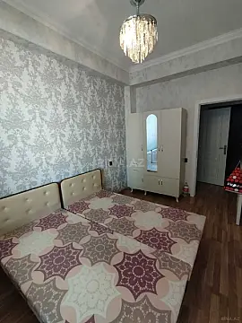 Kirayə verilir 2 otaqlı mənzil 45 m²