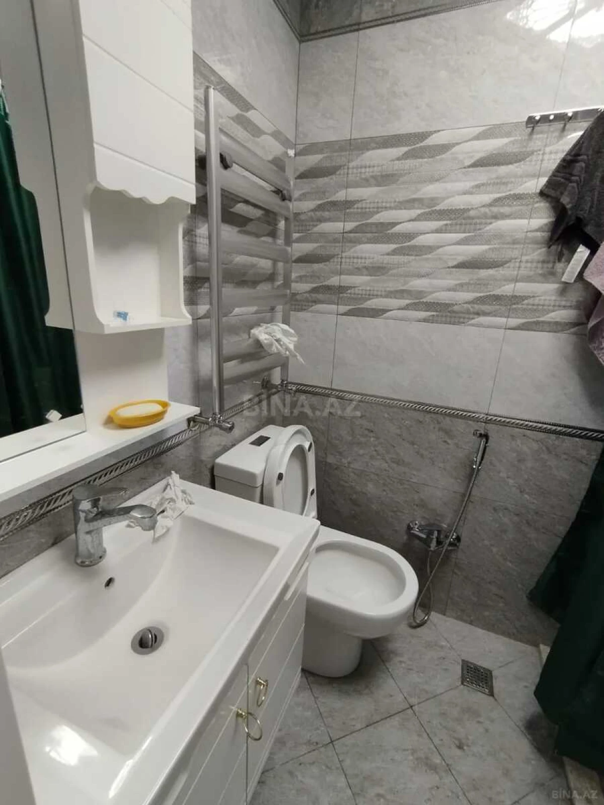 Kirayə verilir 2 otaqlı mənzil 45 m²