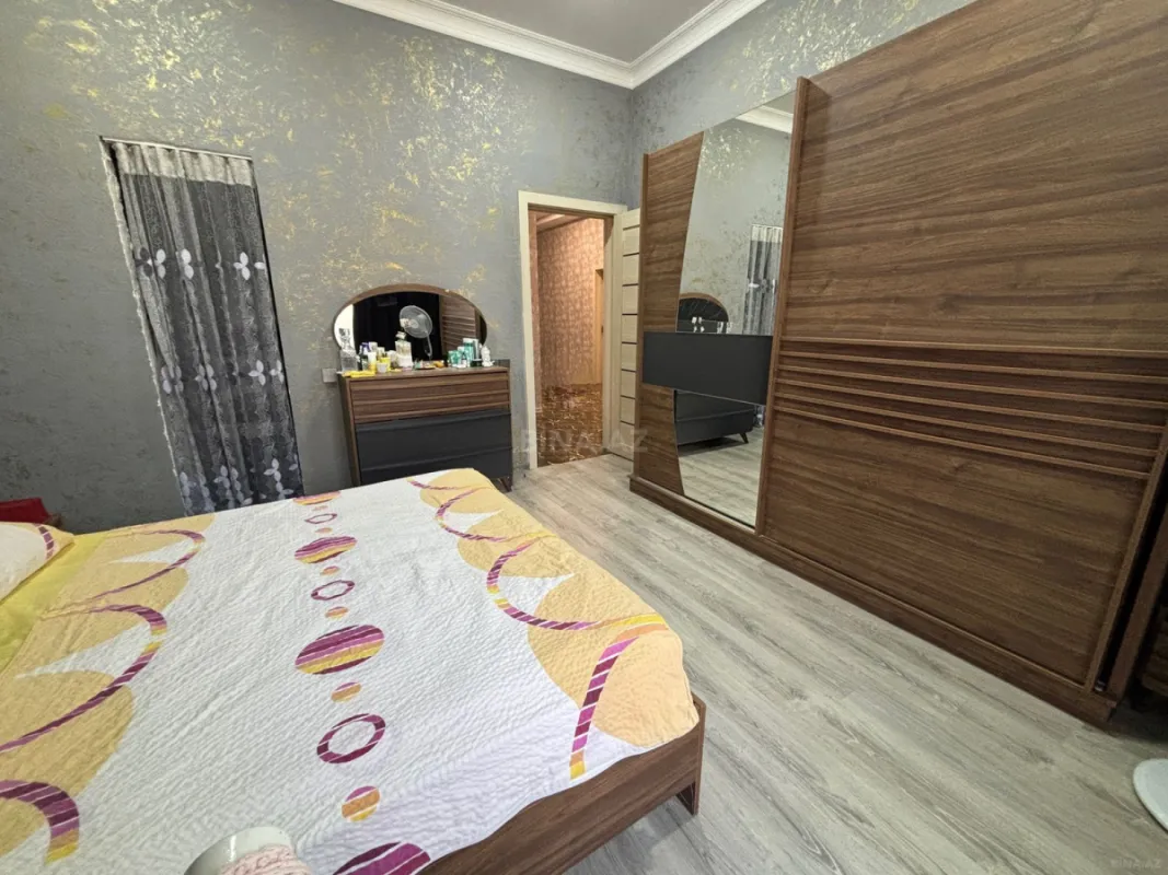 Satılır 4 otaqlı həyət evi 150 m²