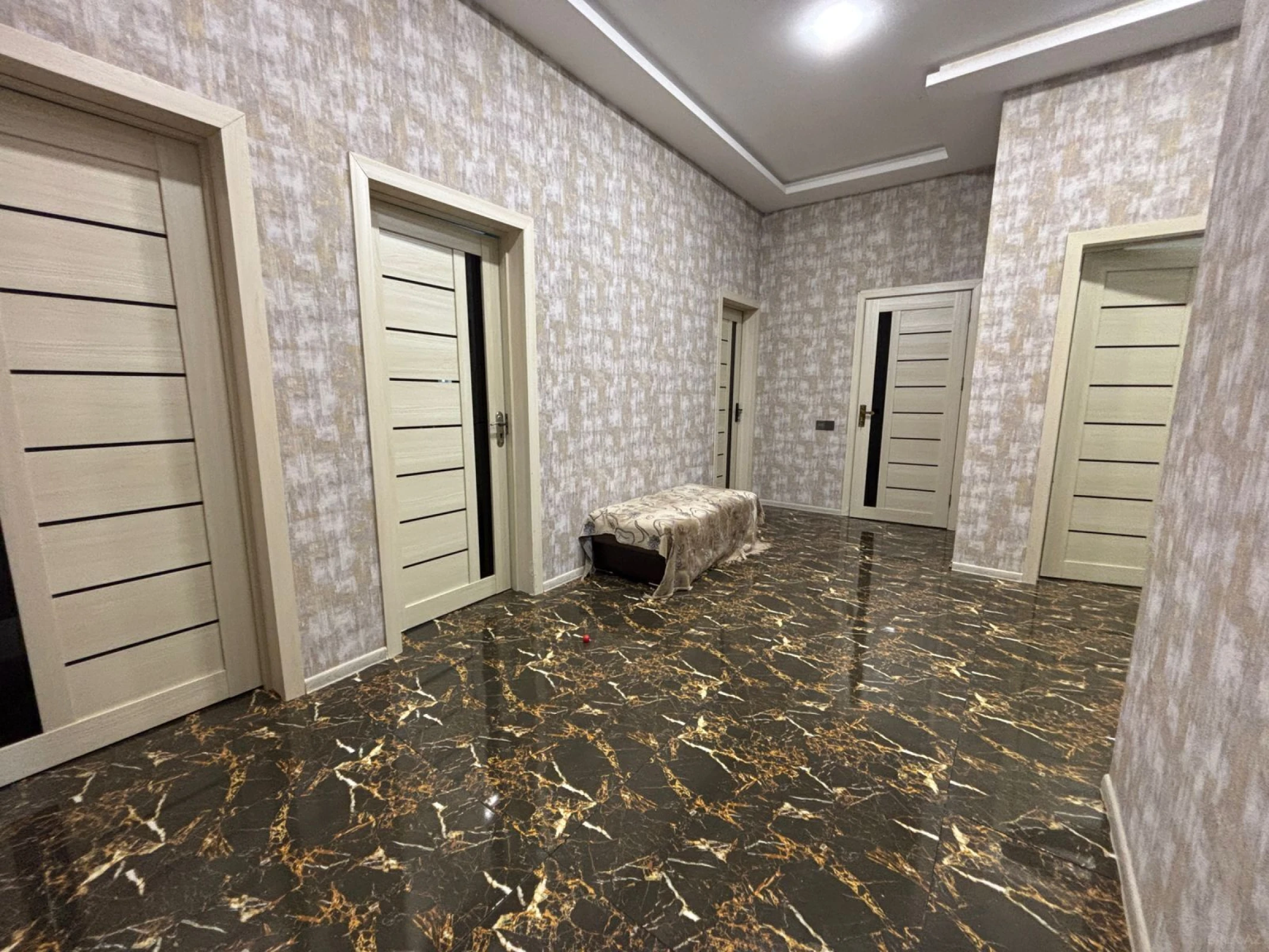 Satılır 4 otaqlı həyət evi 150 m²