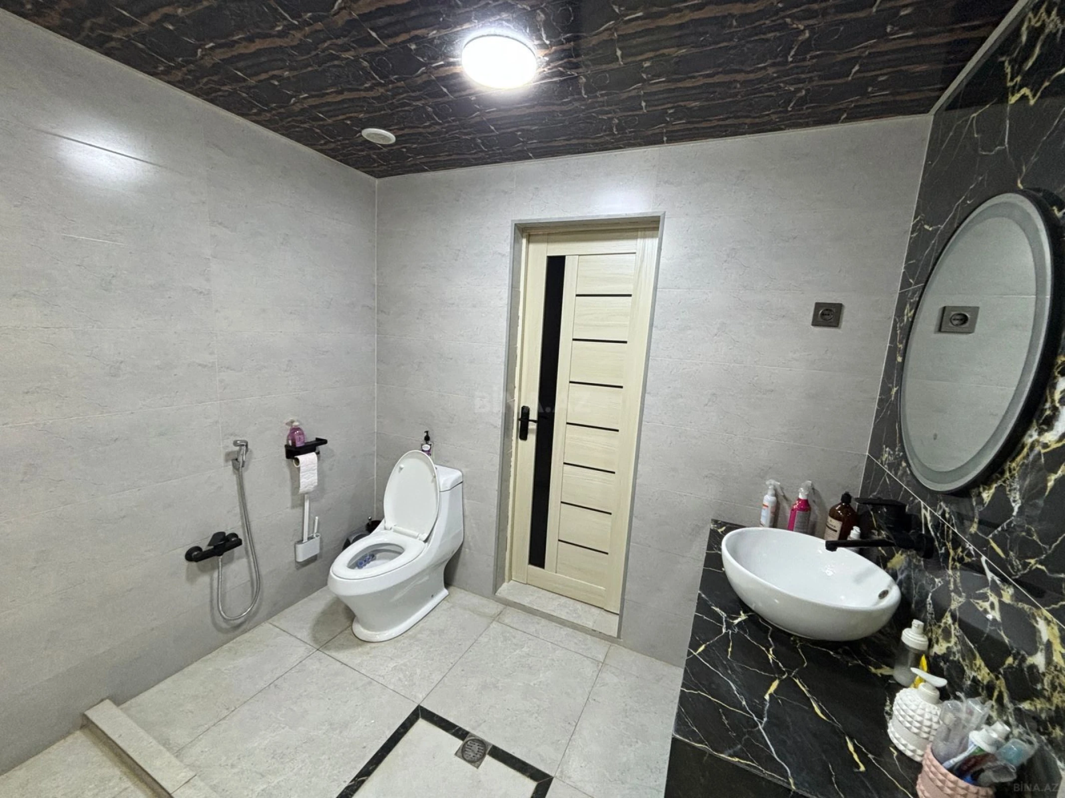 Satılır 4 otaqlı həyət evi 150 m²