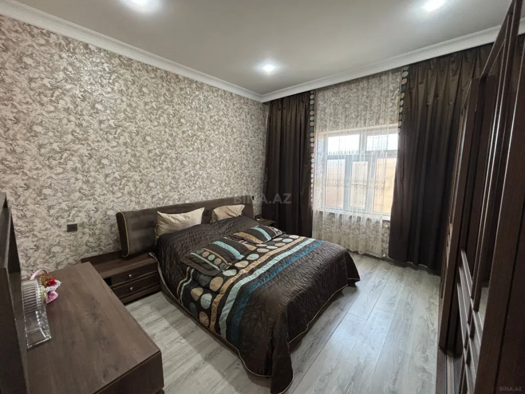 Satılır 4 otaqlı həyət evi 150 m²