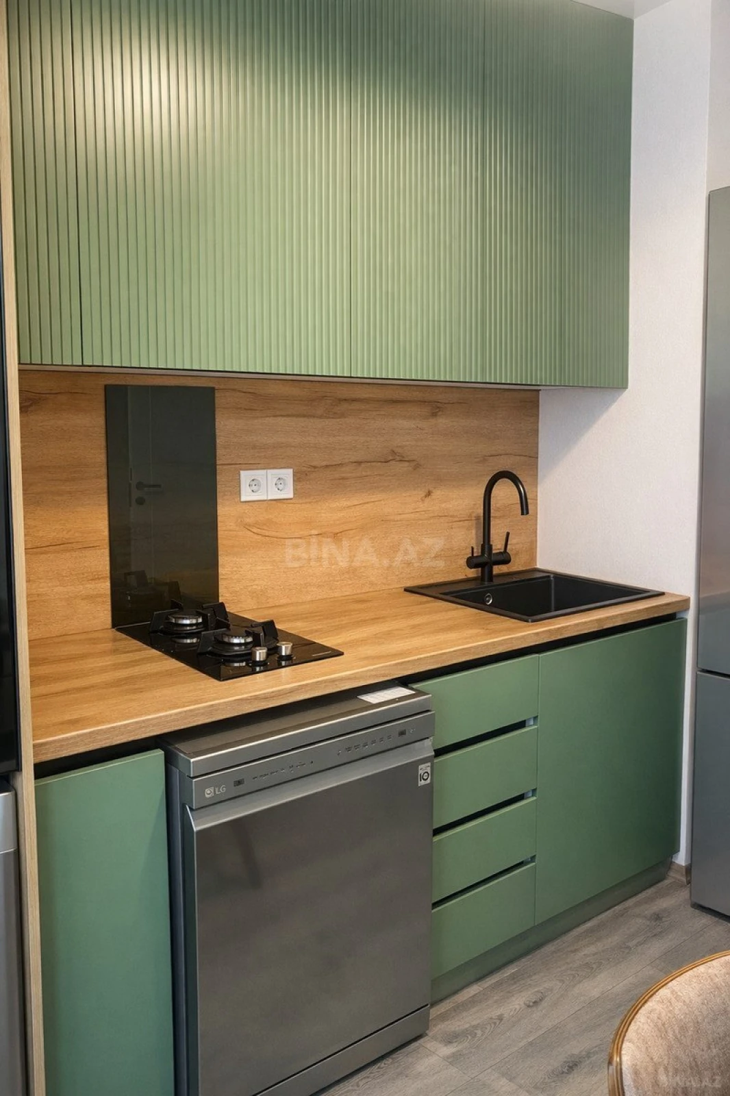 Satılır 2 otaqlı mənzil 55 m²