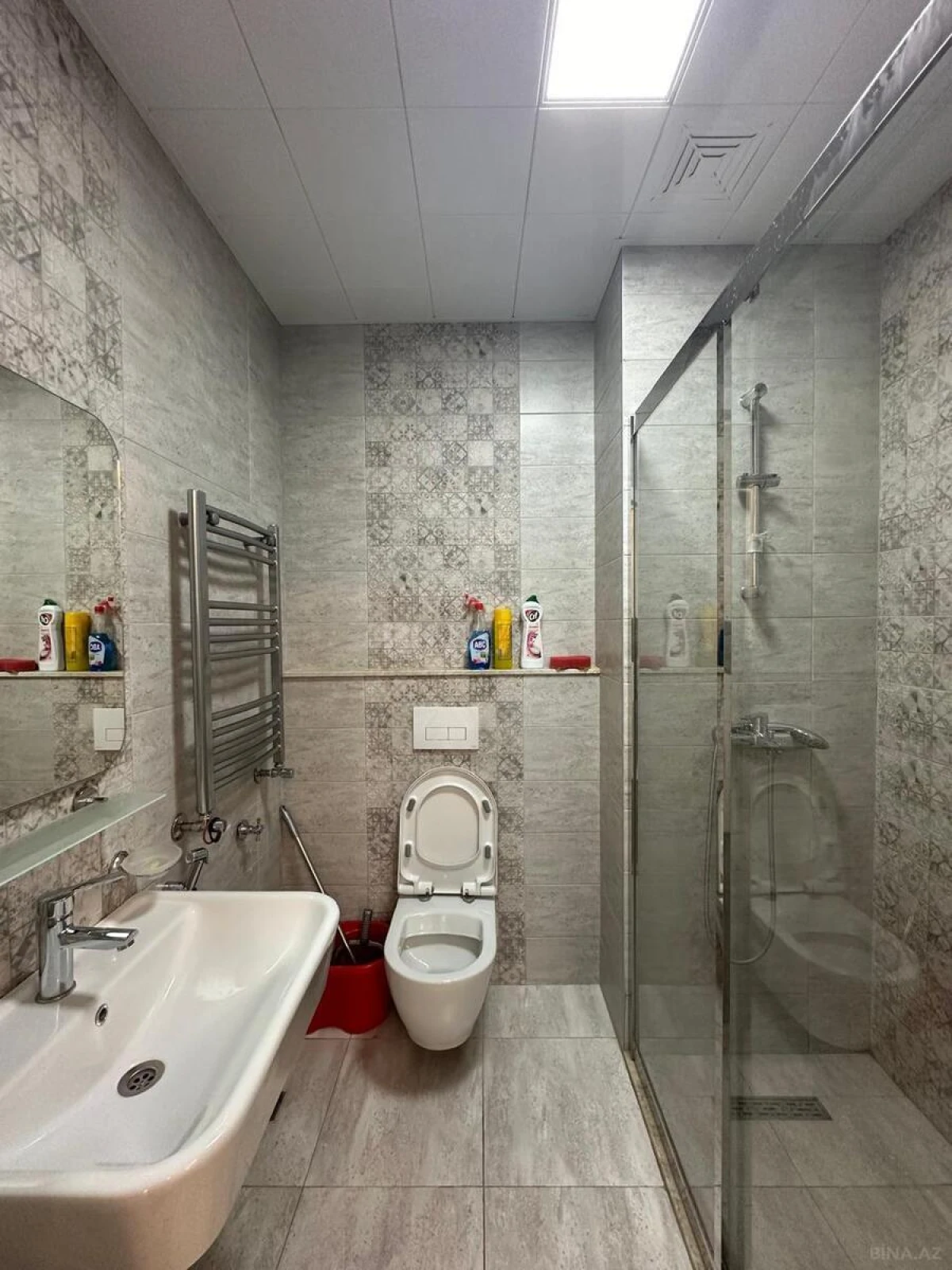 Kirayə verilir 3 otaqlı mənzil 95 m²