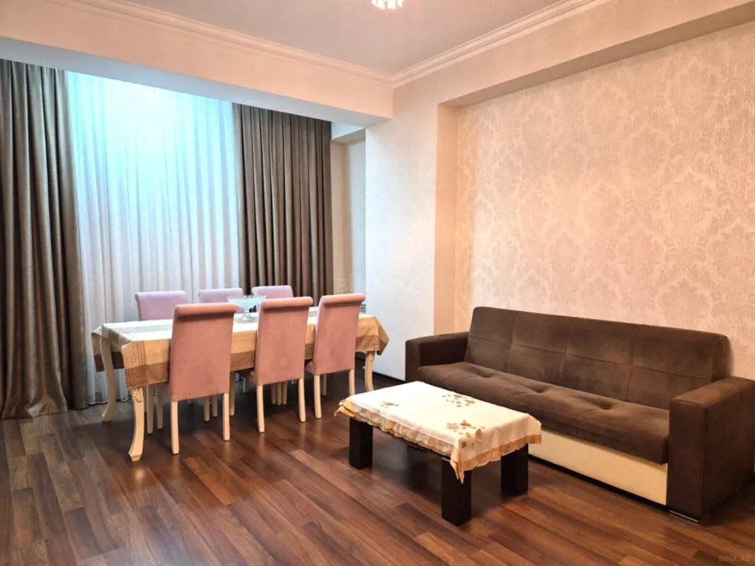 Kirayə verilir 3 otaqlı mənzil 95 m²