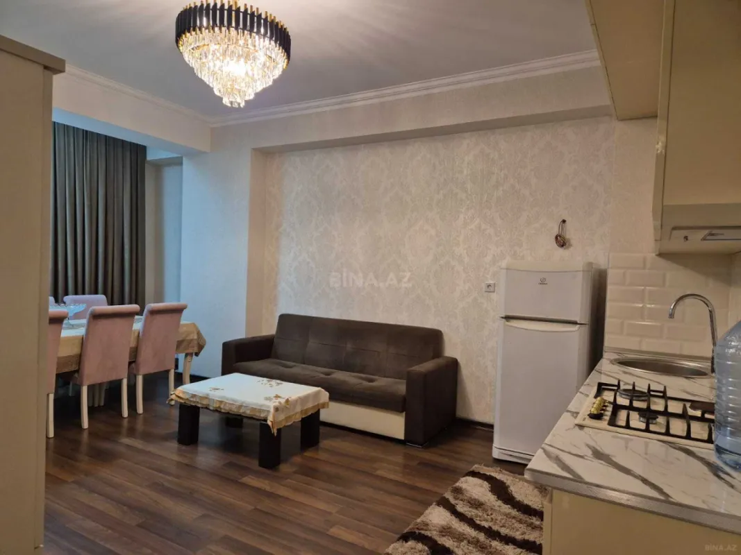 Kirayə verilir 3 otaqlı mənzil 95 m²