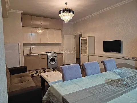 Kirayə verilir 3 otaqlı mənzil 95 m²