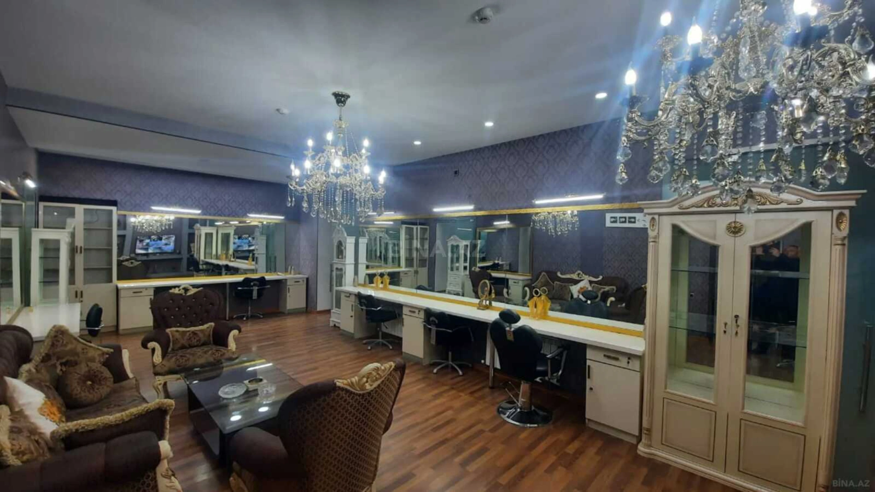 Satılır obyekt 54 m²