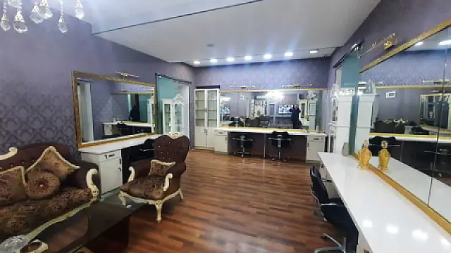 Satılır obyekt 54 m²