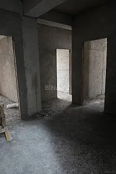 Satılır 4 otaqlı mənzil 177 m²