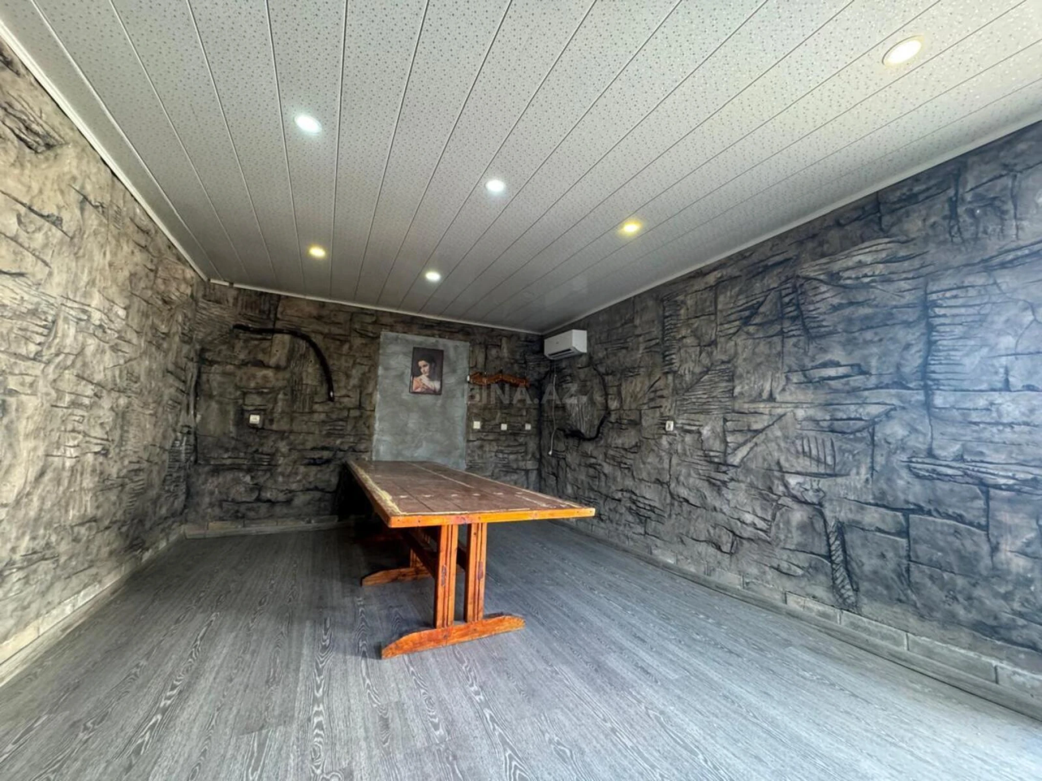 Kirayə verilir obyekt 1200 m²