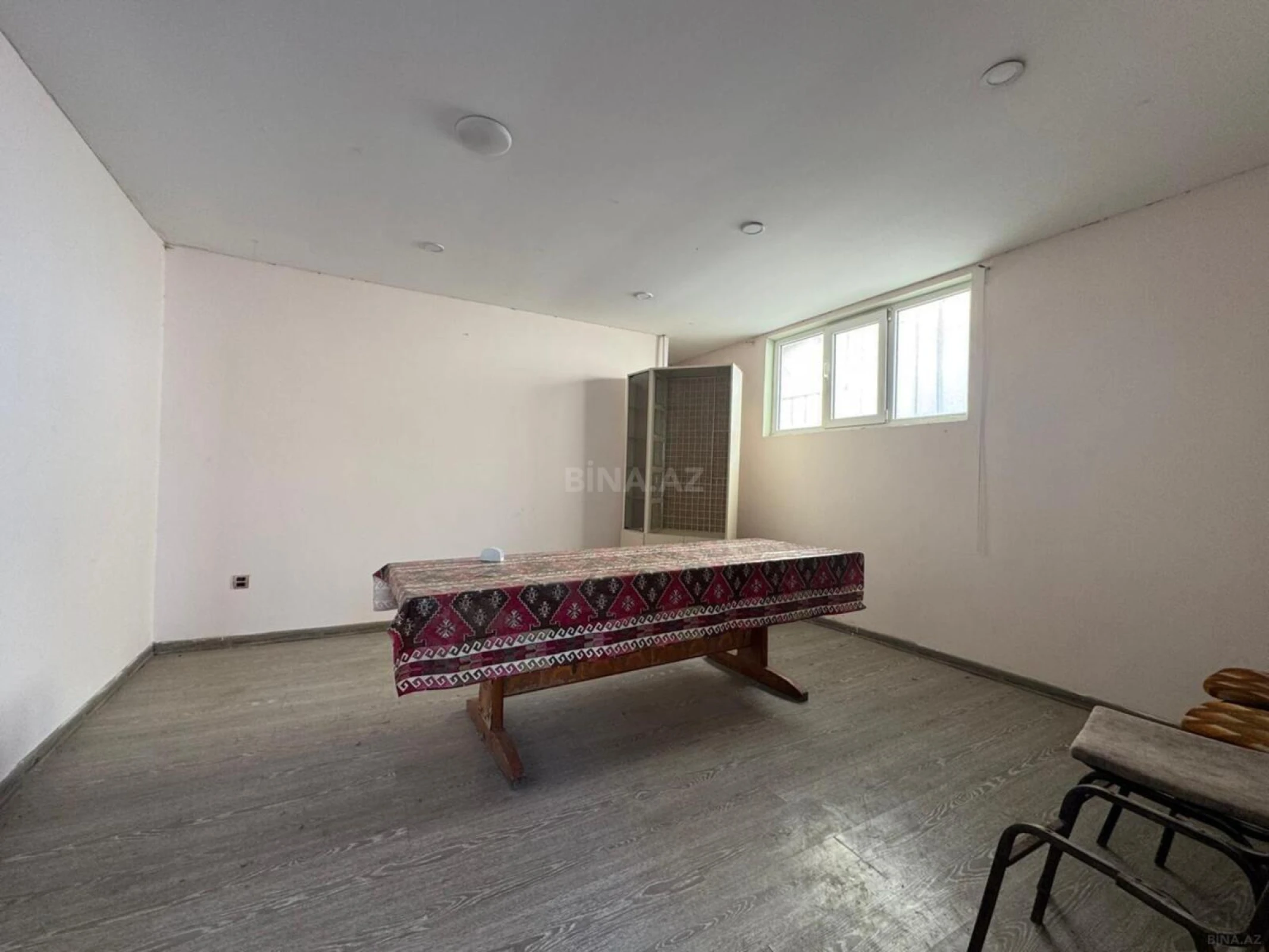 Kirayə verilir obyekt 1200 m²