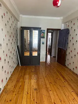 Satılır 3 otaqlı mənzil 85 m²