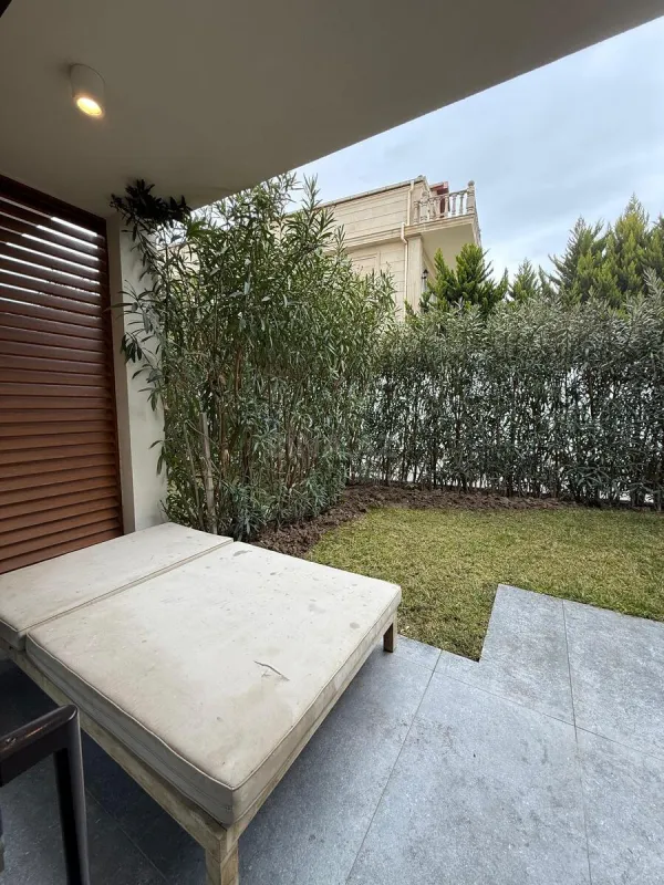 Satılır 1 otaqlı mənzil 53 m²