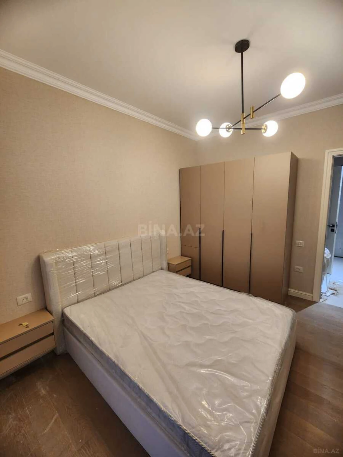 Kirayə verilir 2 otaqlı mənzil 58 m²