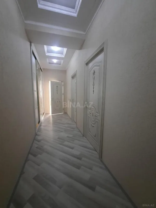 Satılır 4 otaqlı mənzil 102 m²