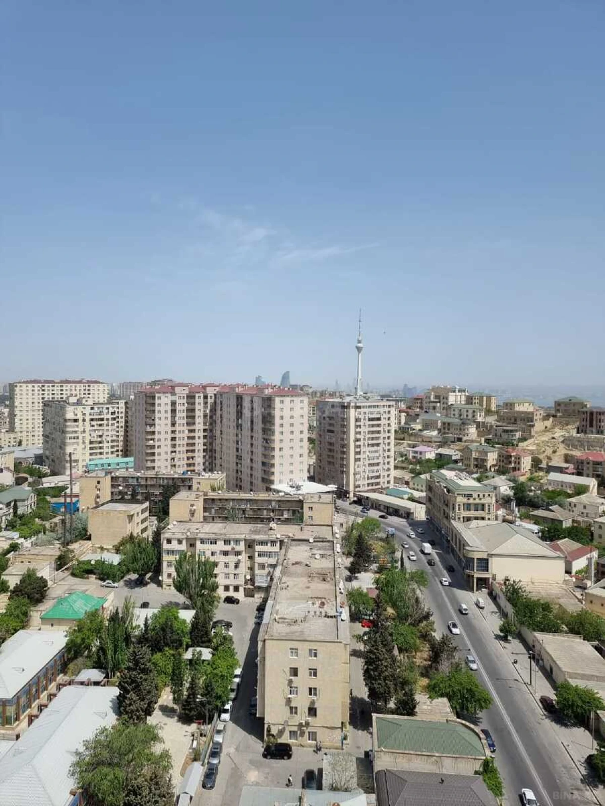 Satılır 4 otaqlı mənzil 102 m²