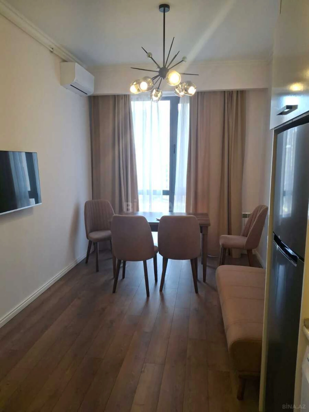 Kirayə verilir 2 otaqlı mənzil 45 m²