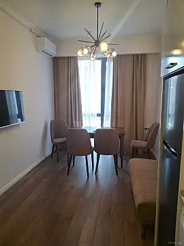 Kirayə verilir 2 otaqlı mənzil 45 m²