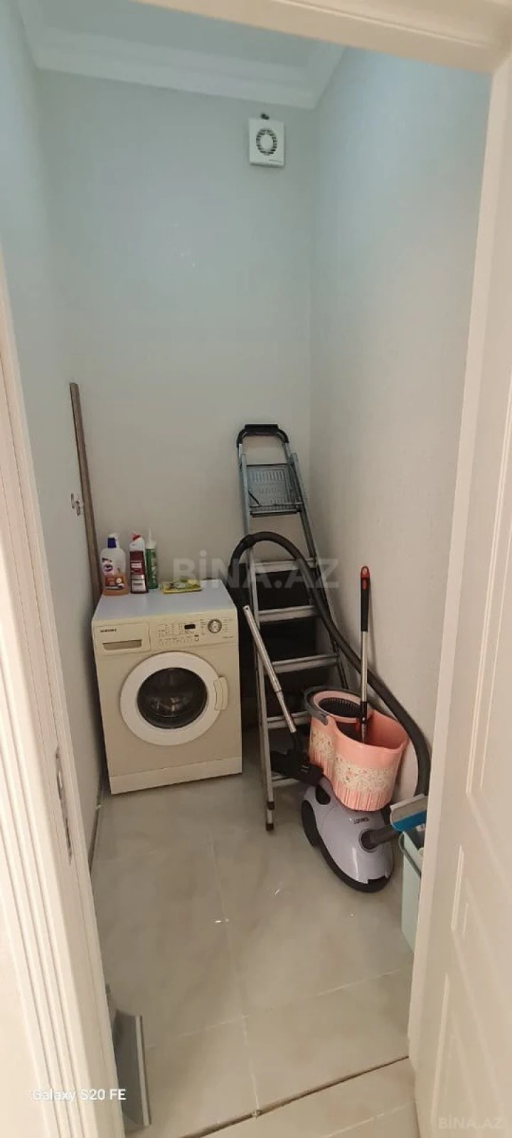 Kirayə verilir 2 otaqlı mənzil 96 m²