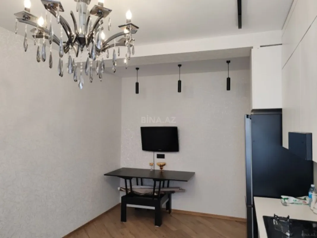 Kirayə verilir 2 otaqlı mənzil 50 m²