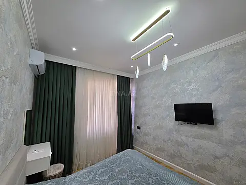 Kirayə verilir 2 otaqlı mənzil 58 m²