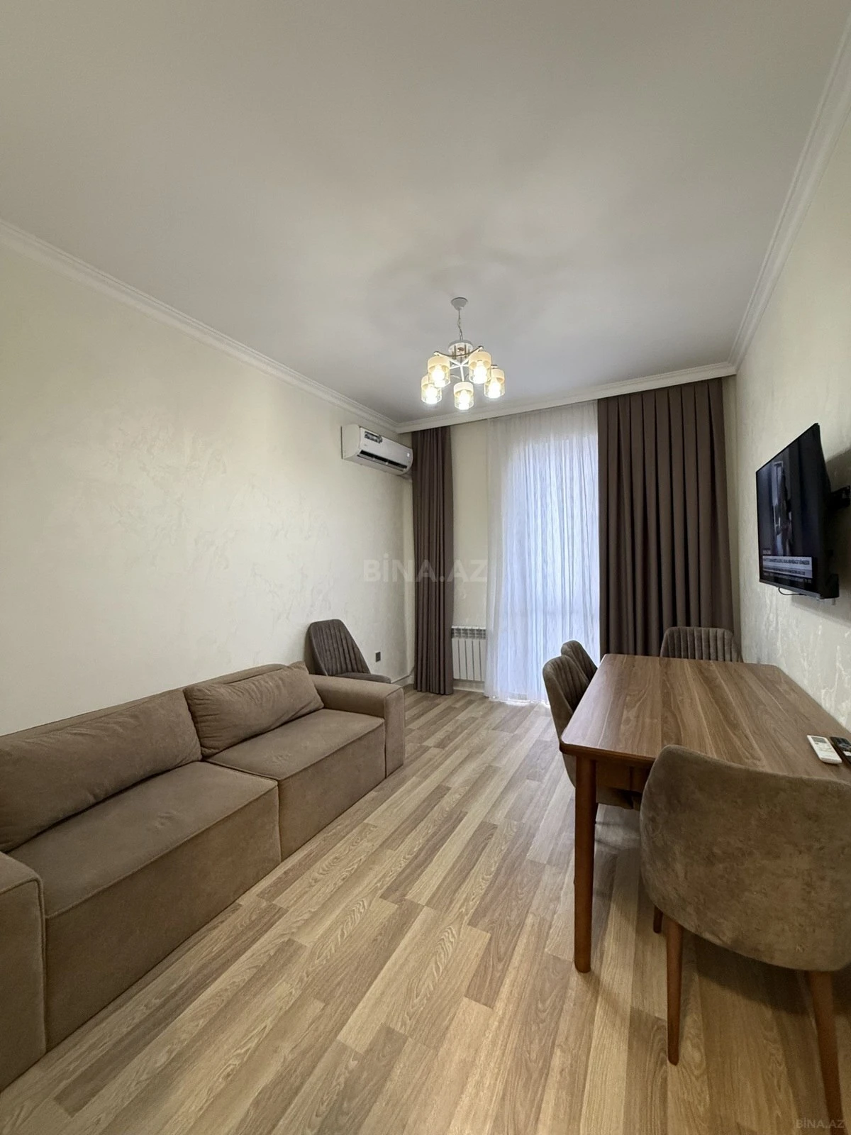 Kirayə verilir 2 otaqlı mənzil 55 m²